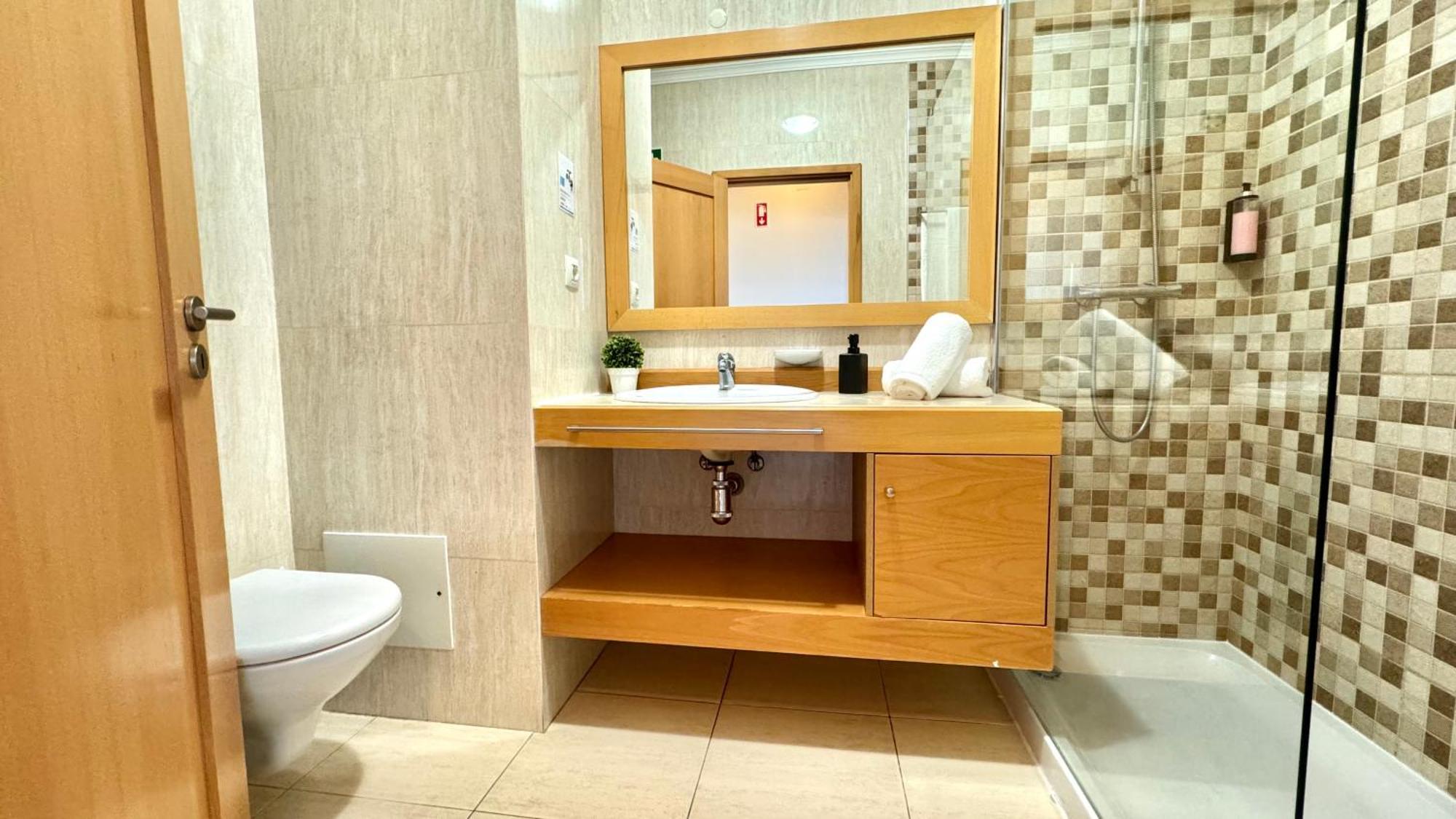 Praia Da Rocha, 502, Charming Apartment, Air Conditioning, Swimming Pool,Free Wifi, Faia By Ig Портиман Екстериор снимка
